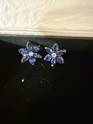 Swarovski Blue Daisy Earrings new