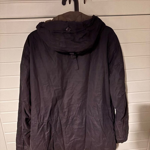 Jack & Jones jacket size M black with hood like new