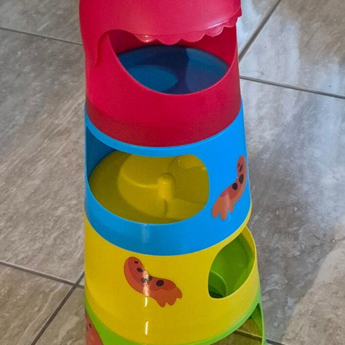 Playgo Dinosaur Stacking Tower Like New With 2 Balls