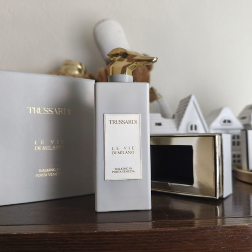 Trussardi Le Vie Di Milano Walking Porta Venezia 100ml Eau de Parfum new
