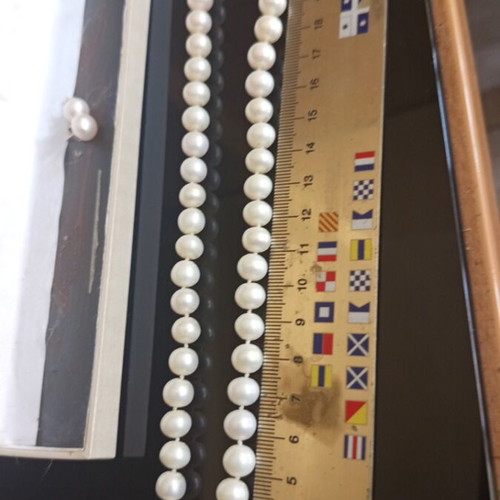 Pearl necklace with earrings 14k, like new, 24cm length
