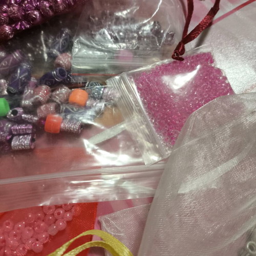 Beads for handmade jewelry like new, set of 25 designs
