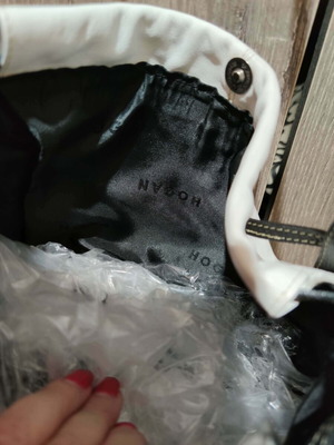 Hogan bag like new