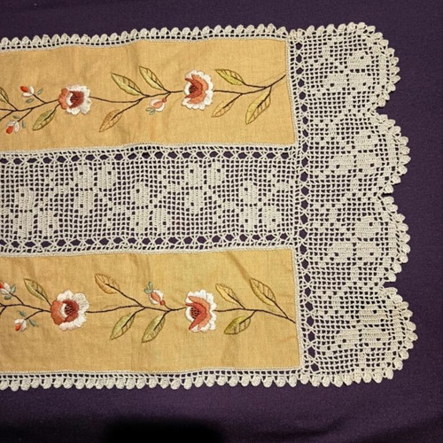 Set of 2 handmade table linens like new, mustard linen with lace