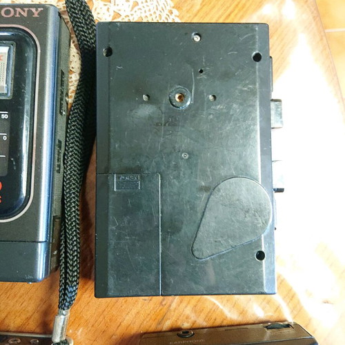 Cassette players used, pack of 4 with functional issues