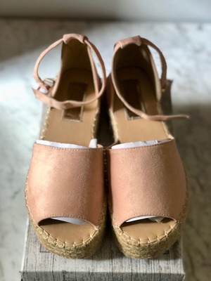 Pink suede platform espadrilles used with elastic ankle strap, size 39