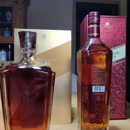 Johnnie Walker Explorers Club The Royal Route Whisky 1lt and XR 21Y