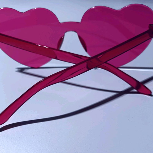 Heart-shaped glasses new, pink