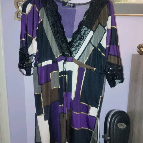 Dress set of three mini dresses size small like new with silk kaftan gift
