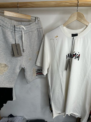 Balenciaga shorts and shirt set new, white and grey