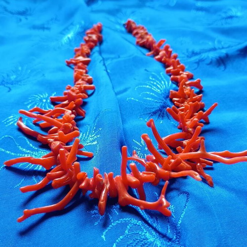 Vintage Statement Necklace from Red Coral Branches like new, boho style