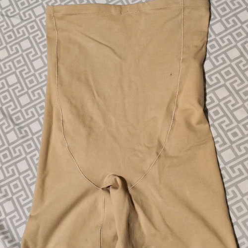Minerva Jersey Shaping Shorts new, beige