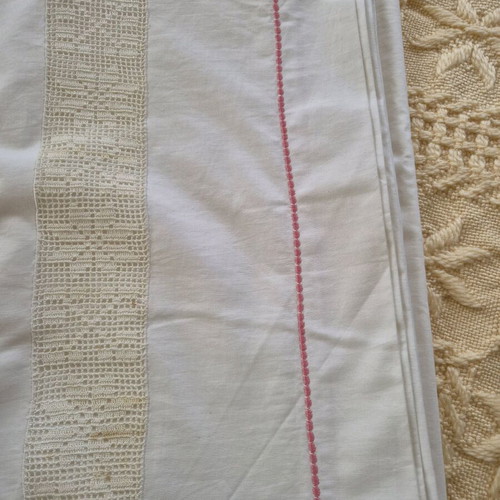 Bed sheets set of 3 for double bed, white, like new