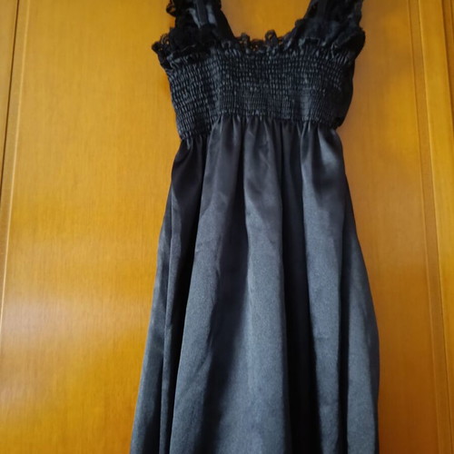 Black satin lingerie blouse Anel like new with lace detail