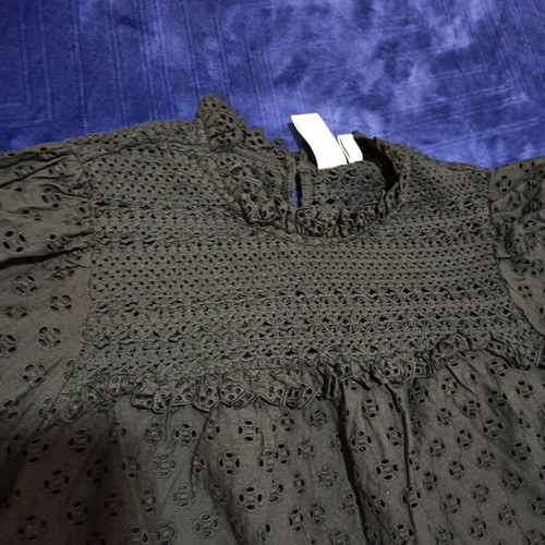Yas top black, like new, perforated cotton with puff sleeves