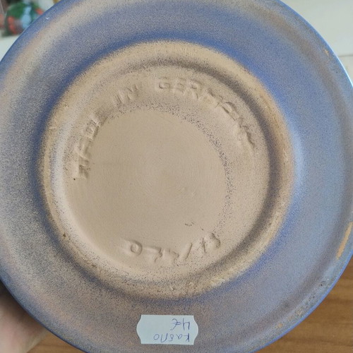 Blue ceramic flowerpot like new, diameter 18 cm, height 8 cm