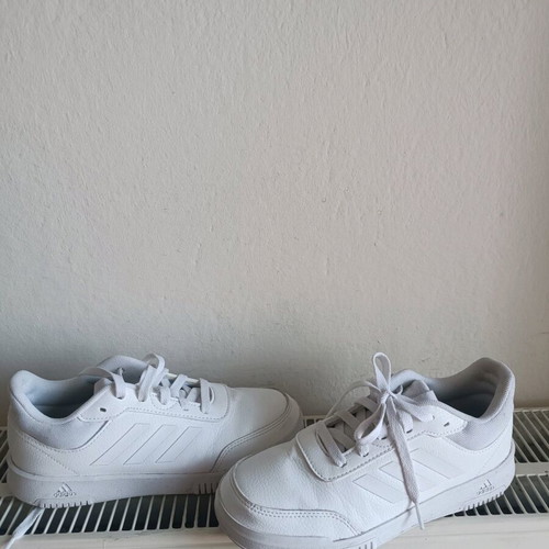 Adidas sneakers size 38 like new, white with box