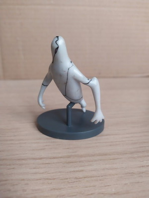 Ben 10 Ghostfreak figure 8 cm like new with base