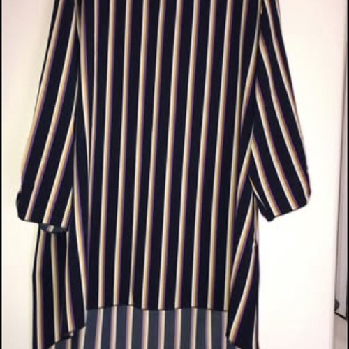 Shirt new size medium striped design with 3/4 sleeve
