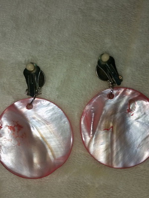 Pink earrings like new