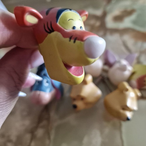 Vintage Disney Winnie the Pooh furniture knobs set of 7, like new