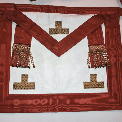 Scottish Masonic Worship Apron AASR like new, red moiré with leather