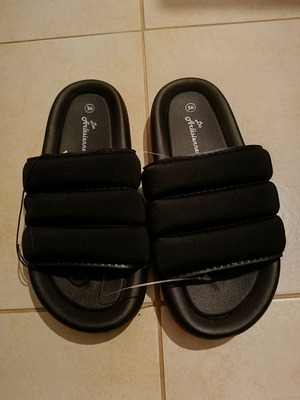 Women's slippers new size 36 black flatform