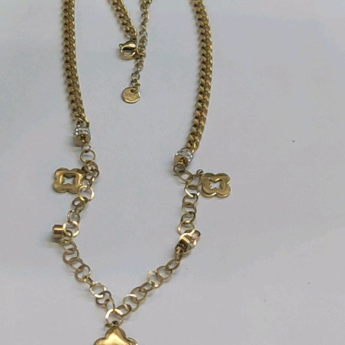 Steel necklace with lucky flowers gold color new