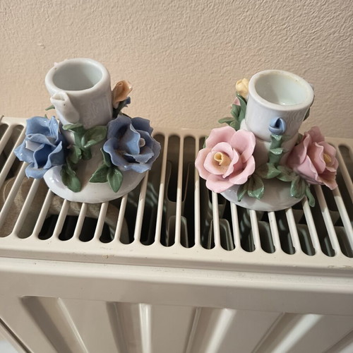 Porcelain candlesticks with flowers, like new, pair 6 cm