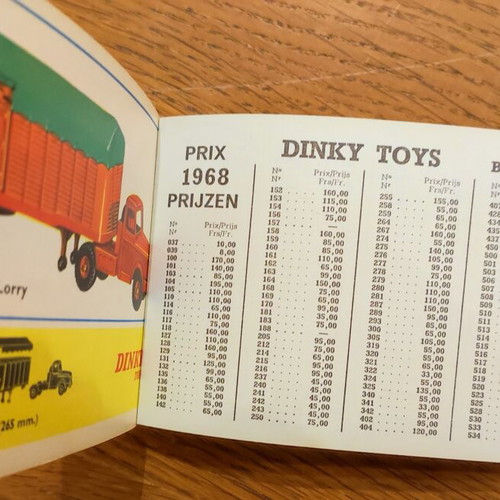 Dinky Toys 1968 Catalog used, 160 pages with cars and planes
