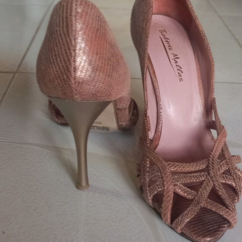 Tsakiris Mallas nudes pink leather peep toe heels size 37 used