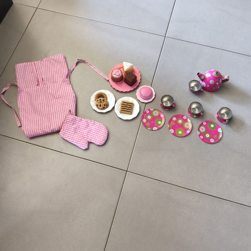 Tea Set with Children's Apron, Glove and Sweets like new