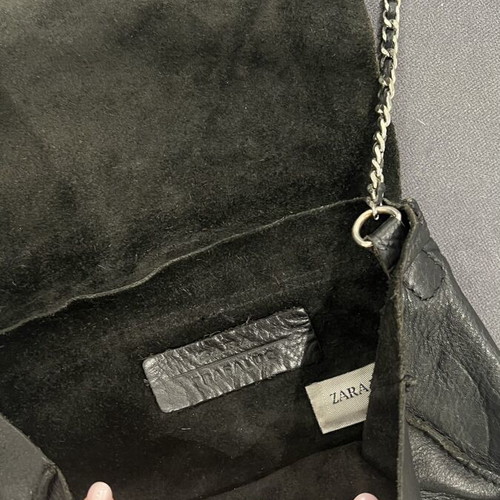 Zara crossbody bag used with silver chain, black