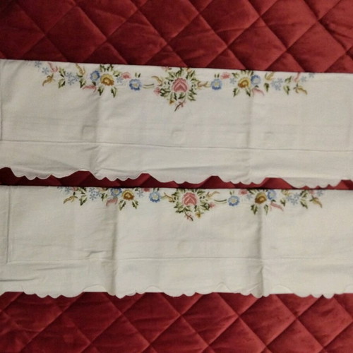 Vintage handmade trousseau pillowcases 1978 new with embroidery