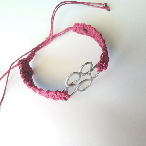 Handmade macrame bracelets new, multicolored
