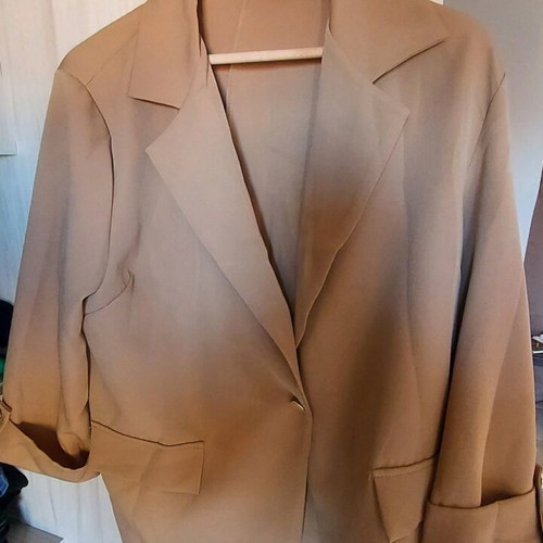 Official Italian jacket like new, beige, size XL