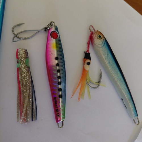 Shore Jigging Jigs new, Pregio Slash 80gr, Hayabusa Jack Eye Shot 60gr, Oceanic Team 60gr