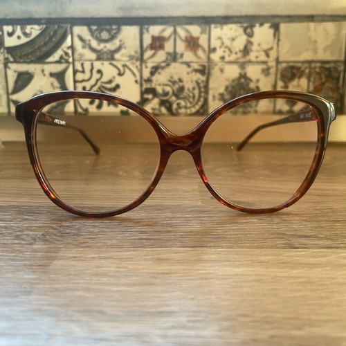 Handmade Anne Marie Italian frame eyeglasses like new, brown