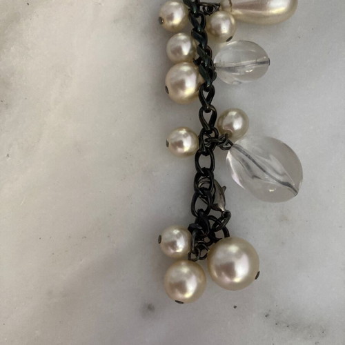 Bracelet with pearls and crystals new, white and silver