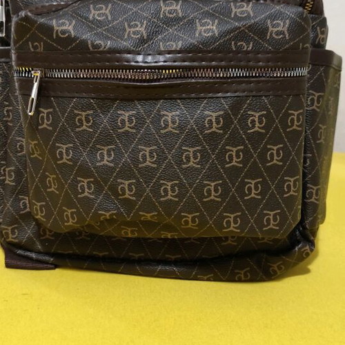 Soho backpack like new, brown with logo and 2 zipper compartments