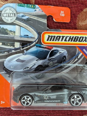Matchbox 2015 Chevrolet Corvette C7 Stingray toy car new