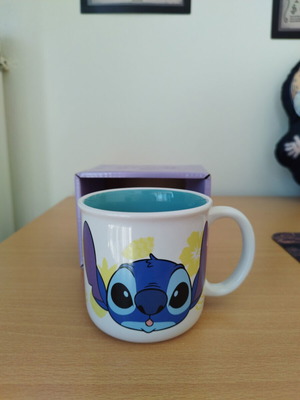 Stitch mug like new