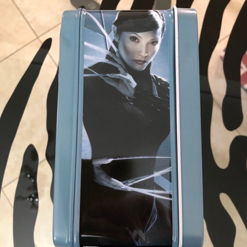 X-MEN X2 MOVIE TIN LUNCHBOX with METAL DRINK CONTAINER INCLUDED NEW NEVER USED MARVEL