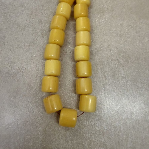 Begleri made of bakelite used, handmade worry beads