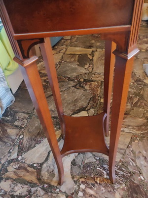 Ξύλινη ανθοστήλη μεταχειρισμένη, λούστρο καρυδί, 29x29x90εκ