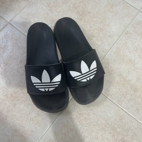 Adidas men's slippers like new, size 42.5, black and white