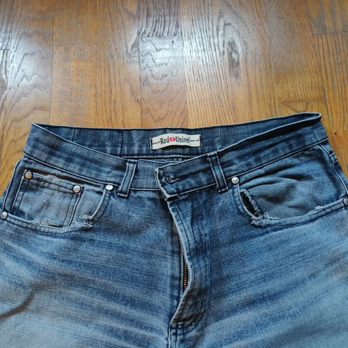 Ripped jeans size L, very good condition, blue