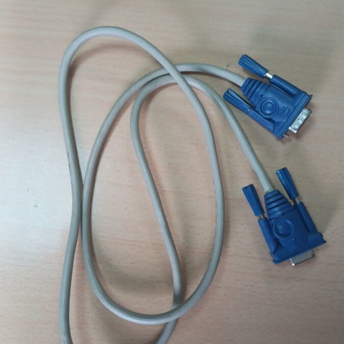 Screen cable like new