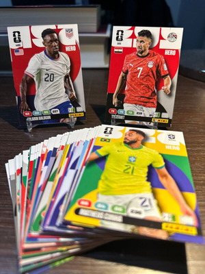 Panini FIFA 365 Adrenalyn XL 2026 single base cards, pack of 50