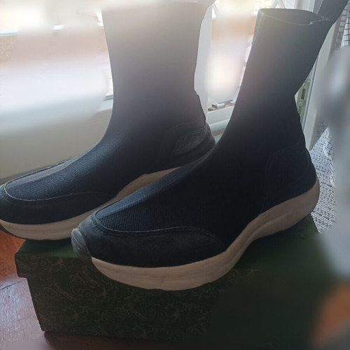 Zara women's sock boots size 38 black like new